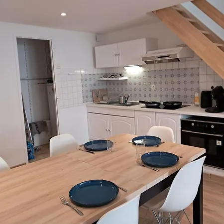 Entre Vieux Port Et Thalasso 波尔尼克